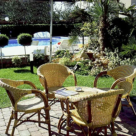 Primavera Sul Mare Hotell Lido Di Savio