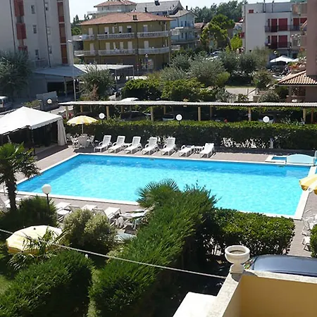 Primavera Sul Mare Hotell