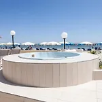 Primavera Sul Mare Лидо-ди-Савио