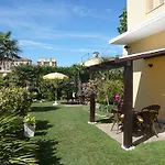 Primavera Sul Mare Лидо-ди-Савио