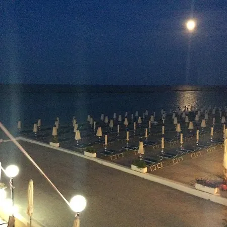 ホテル Primavera Sul Mare 3*