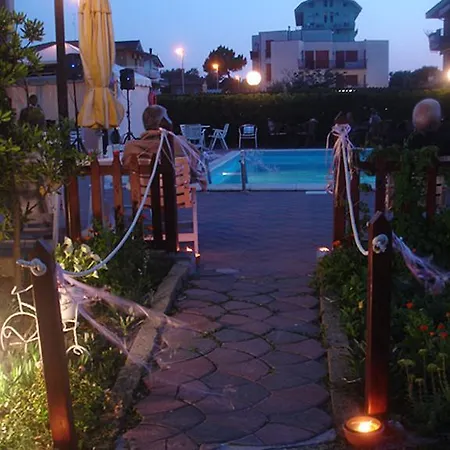 Primavera Sul Mare 3*